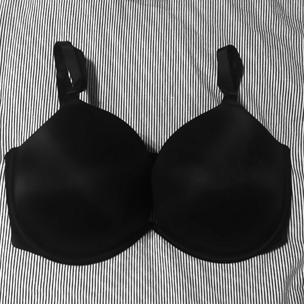 Victoria’s Secret push-up bra!!